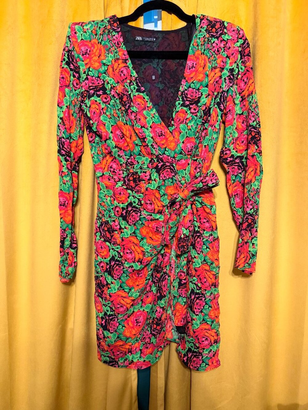 Zara Small Floral Bodycon Wrap Dress